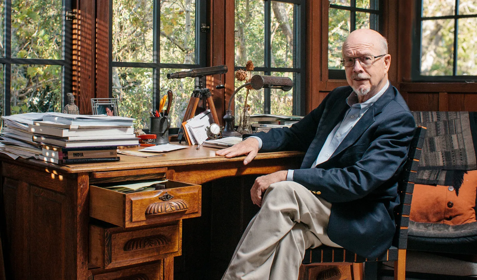 David L. Bradford How Do You Manage Up in the Workplace? Stanford