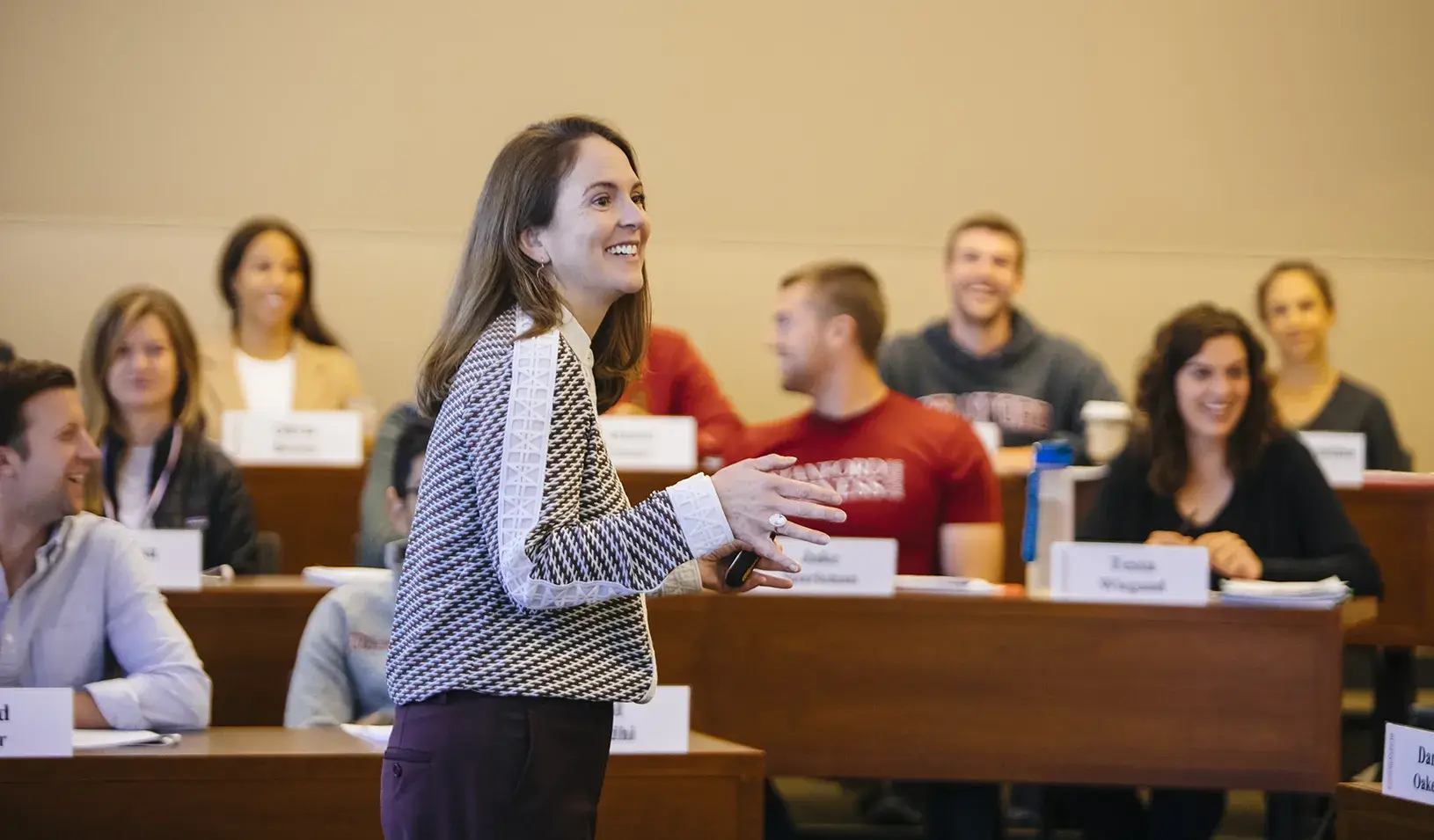 Rebecca Lester teaching in the classroom at Stanford GSB. Credit: Elena Zhukova