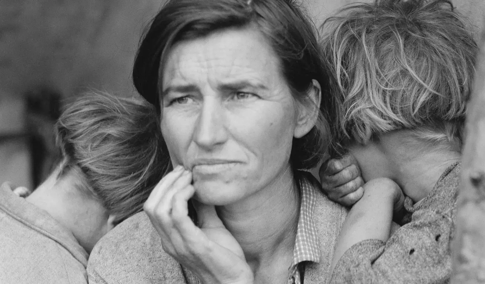 Florence Thompson with three of her children in a photograph known as “Migrant Mother” taken in Nipomo, California in March 1936. Credit: Dorothea Lange