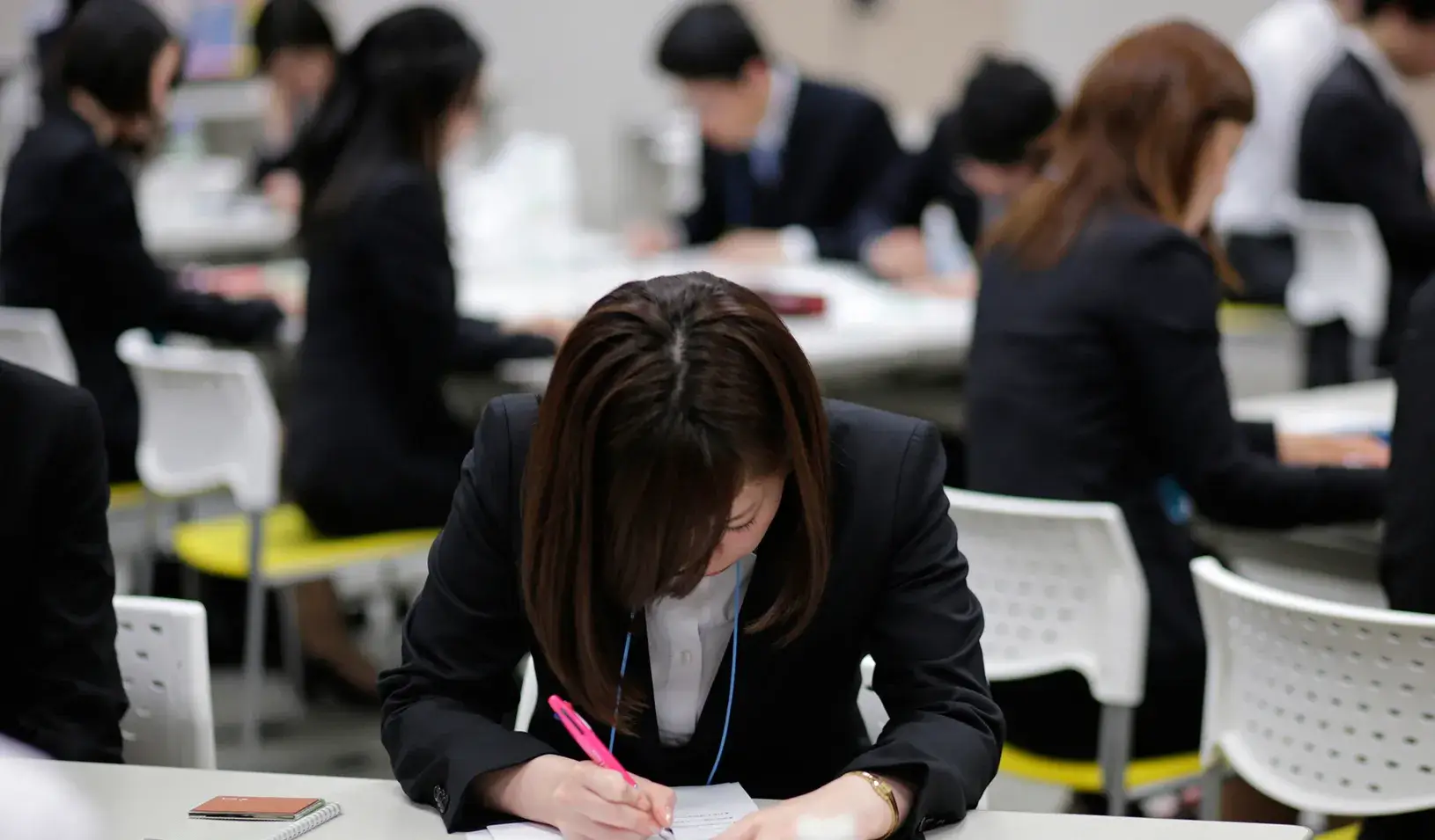 Japanese job-hunting students