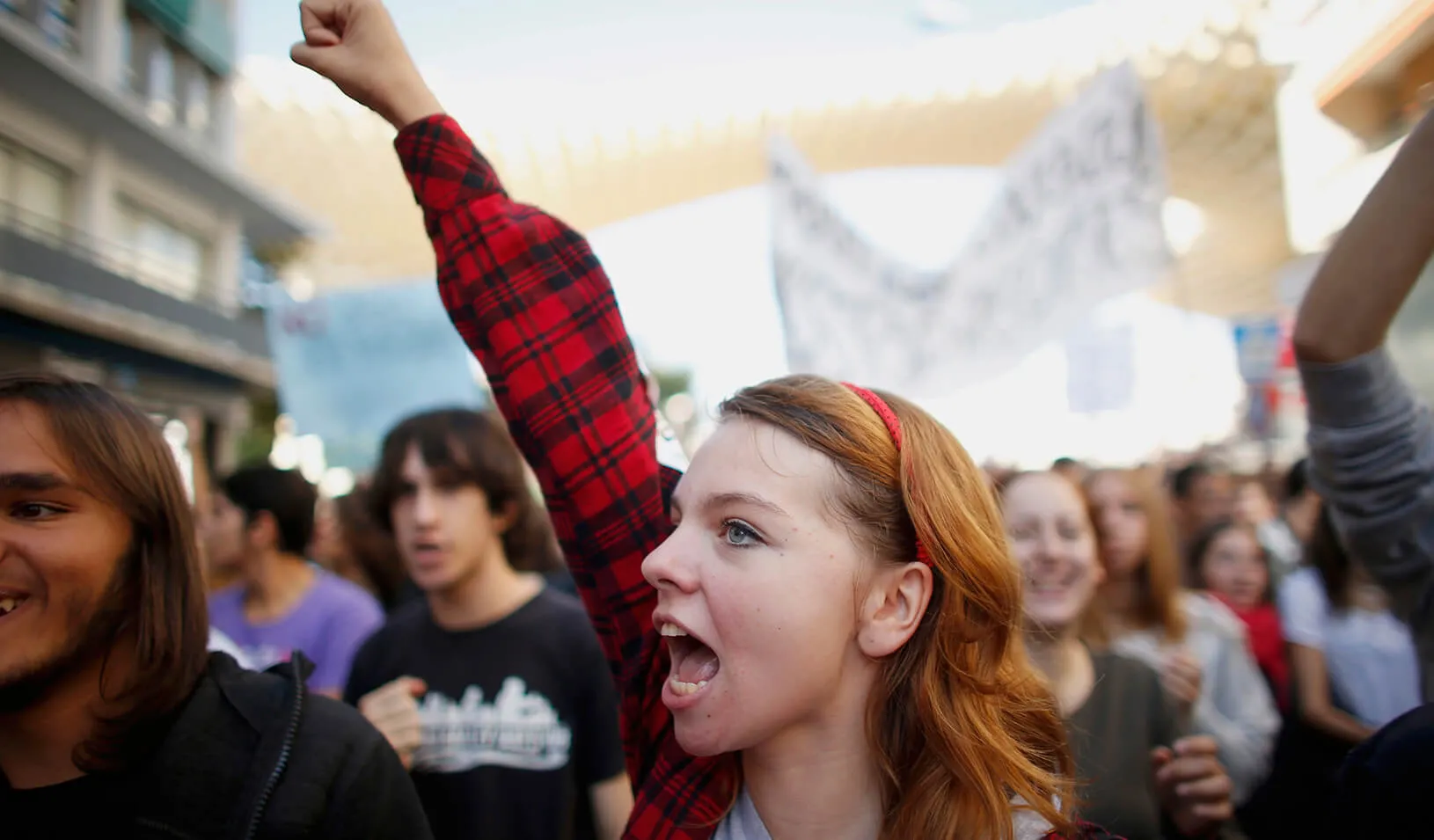 A student shouts slogans during a protest | Reuters/Marcelo del Pozo