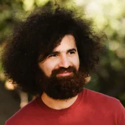 faculty photo of Mohammad Akbarpour