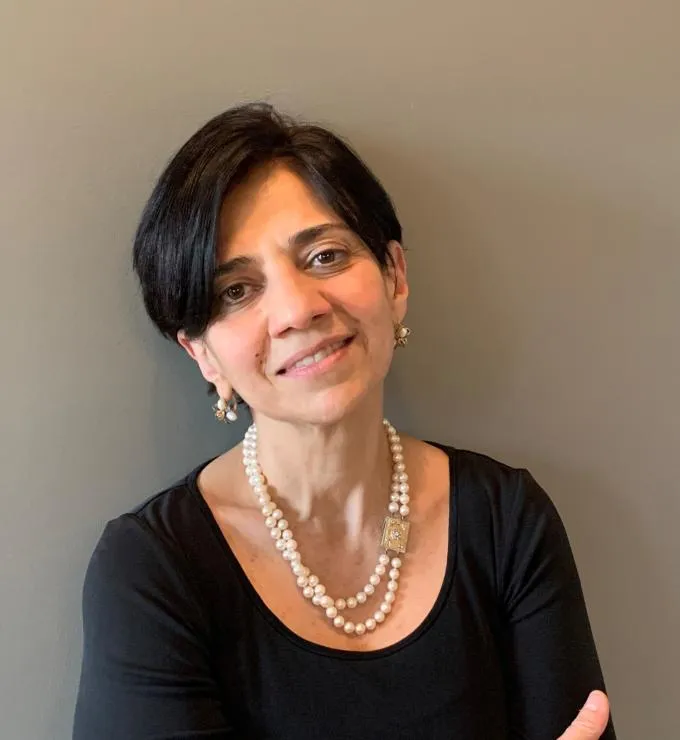 Paola Sapienza Headshot