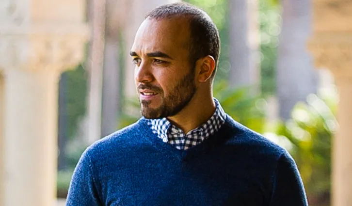 Khalid Al Ameri, MBA ’14 | ToniBird Photography