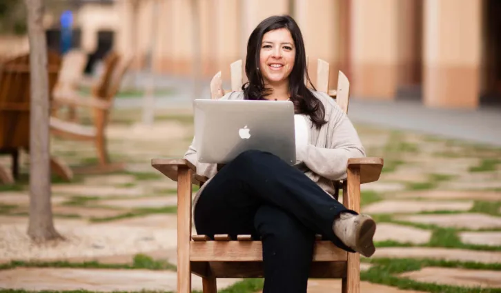 Maria Puran, MBA ’14 | ToniBird Photography