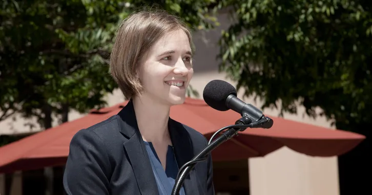 Elizabeth Blankespoor | David Peck