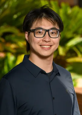 Simon (Hongzhang) Huang