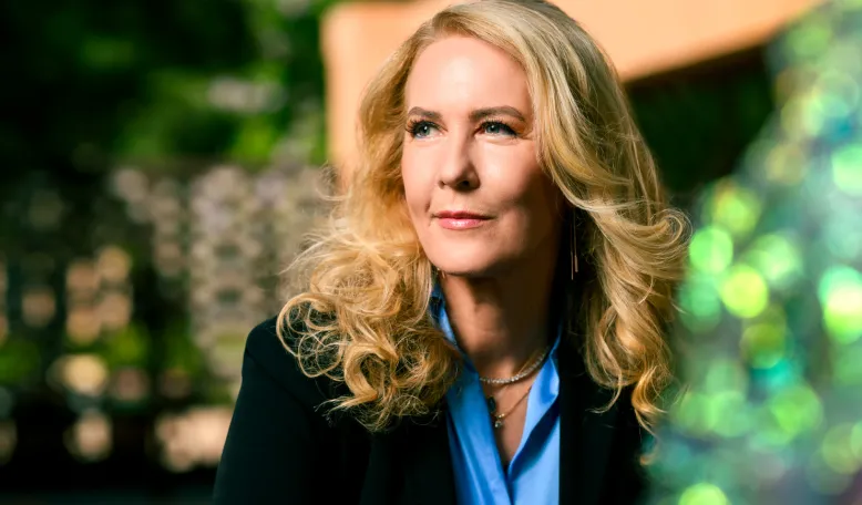 Stanford GSB Professor Jennifer Aaker Wins 2024 Converse Award 