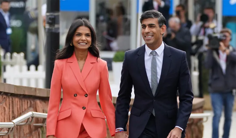 Akshata Murty, MBA ’06, and Rishi Sunak, MBA ’06, Will Give Commencement Address