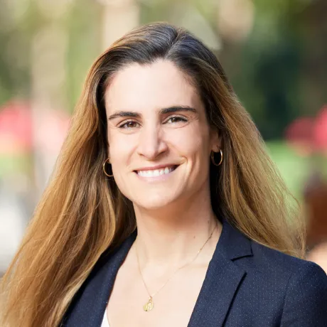 Claudia Allende Santa Cruz