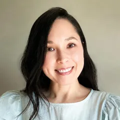 Jennifer Wang
