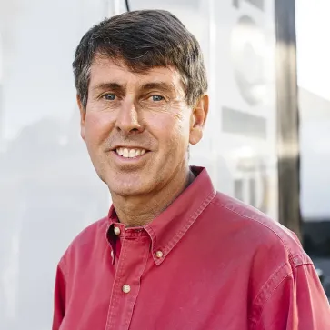 Dave Lyons MBA ’01
