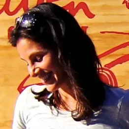 Robyn Sue Fisher MBA ’07