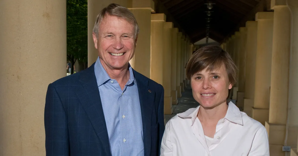 Noel Fenton, MBA ’63, and his daughter, Wendy McAdam, MBA ’97