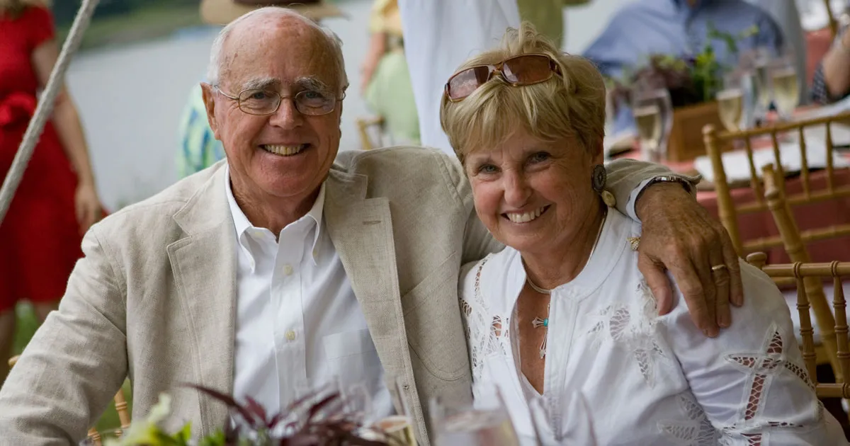 Robert Eliot King, MBA ’60, and Dorothy J. King