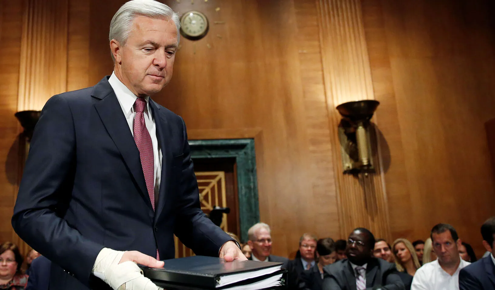 Wells Fargo CEO John Stumpf arrives to testify before a Senate Banking Committee hearing on the firm’s sales practices on Capitol Hill in Washington, U.S., September 20, 2016. Credit: Reuters/Gary Cameron
