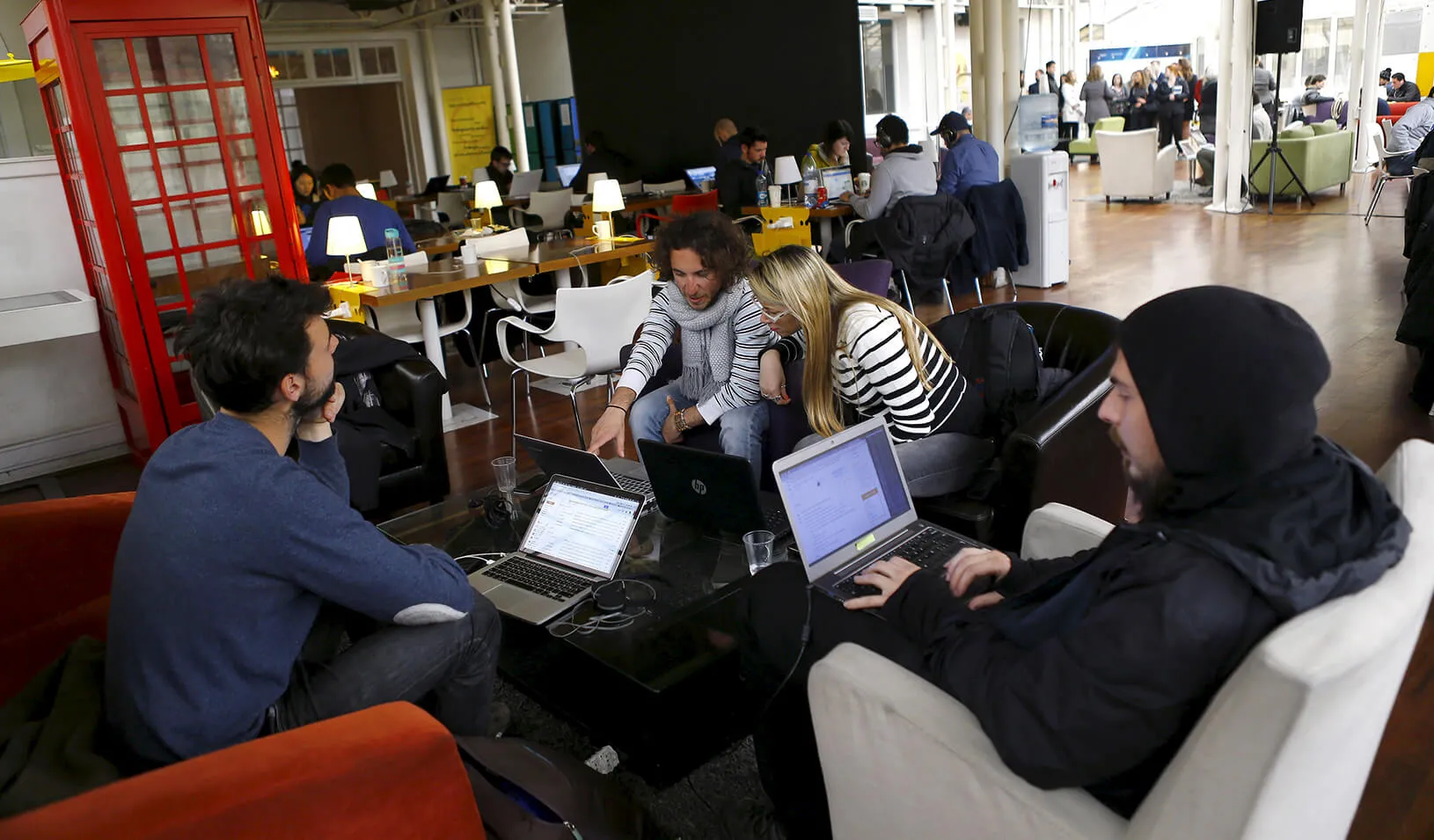Participants of the "Start Up Chile" program at work | Reuters/Ivan Alvarado
