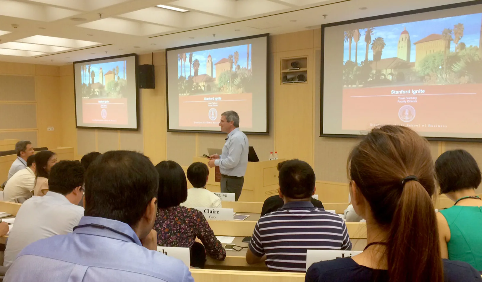 Yossi Feinberg with an Ignite class. | Stanford GSB