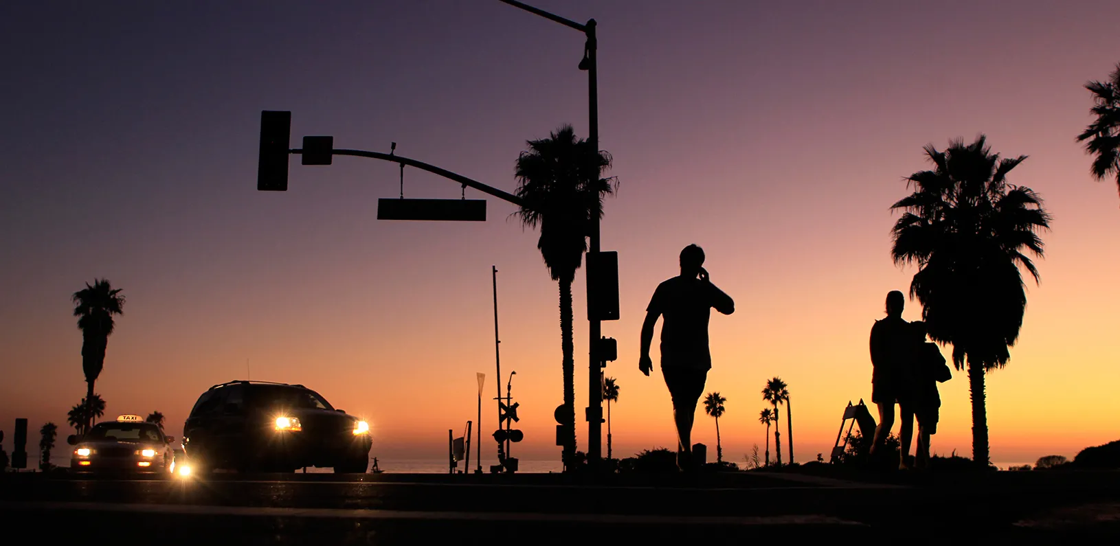 Street lights not working at early evening in California